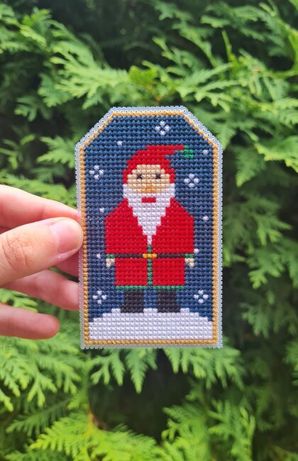 Heart In Hand Needleart Wee One Santa 2024 - Christmas Cross
